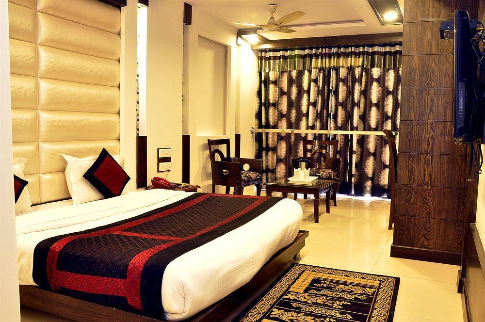 Hotel The Singh Empire,new Delhi New Delhi